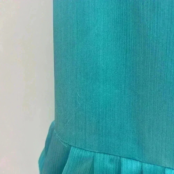 Trina Turk Divine Dress *Defect* - Picture 16 of 16